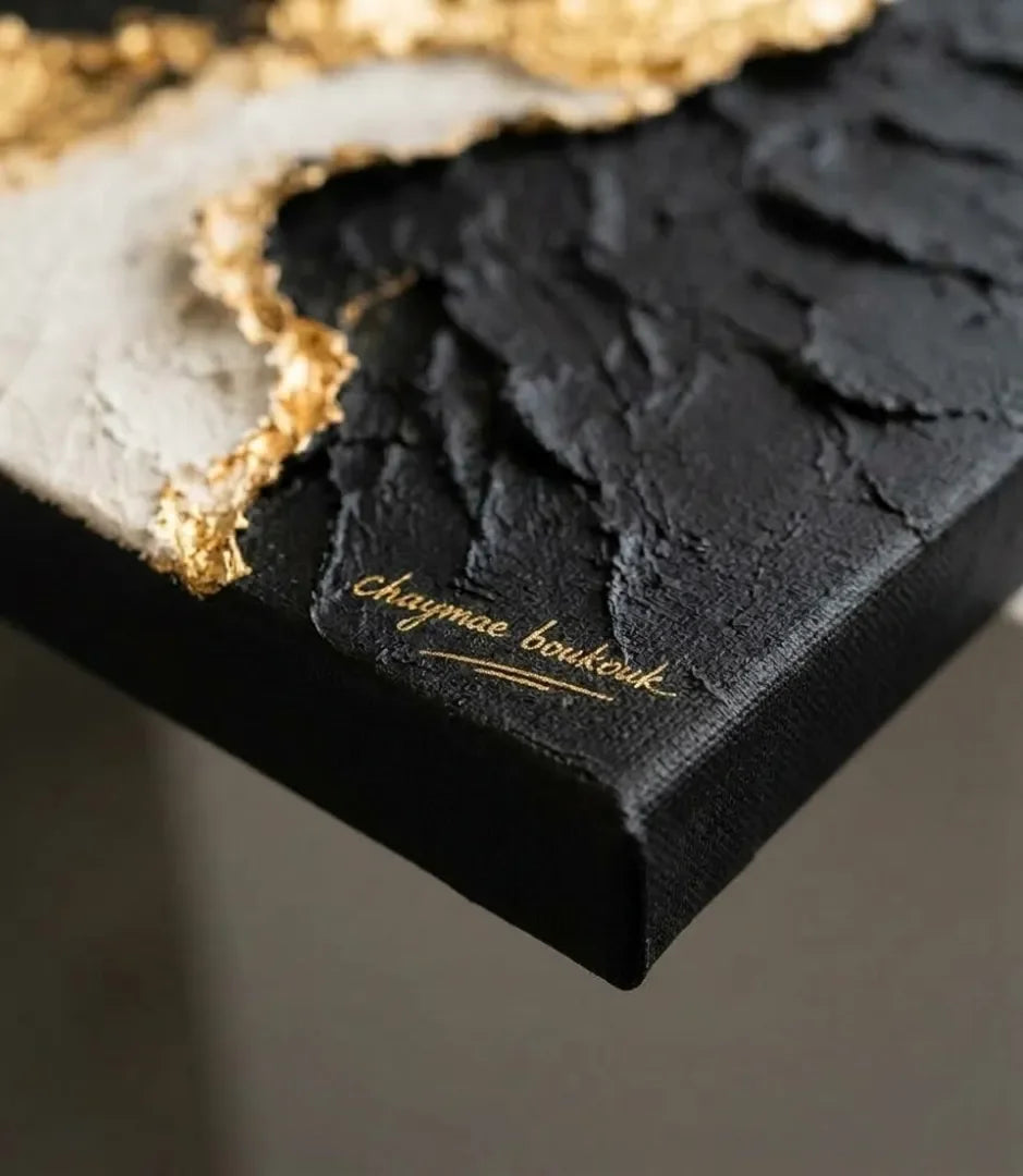 Éclat d’Or - signe par l'artiste "Chaymae Boukouk"