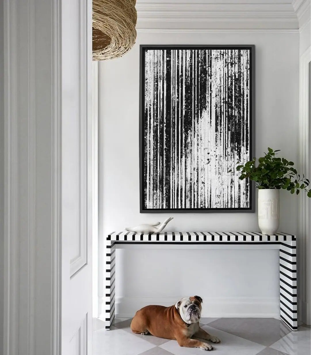 Tableau Cascading abstrait vertical noir et blanc avec rayures, Massinart