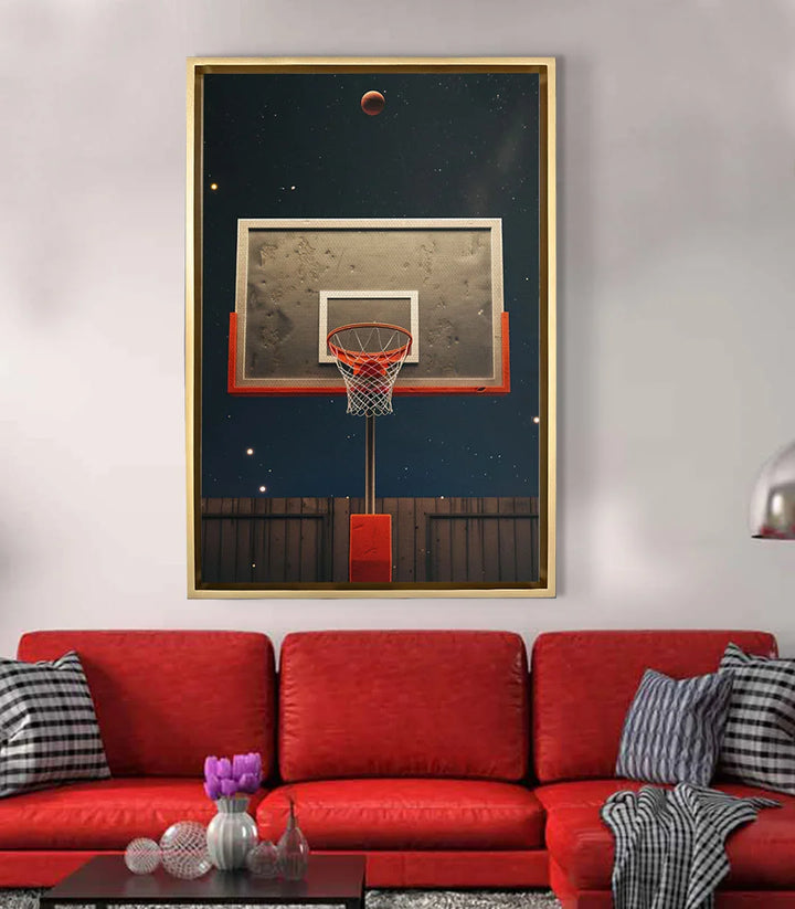 Tableau Moonlit Basket en mise en situation salon moderne au-dessus d'un canapé rouge