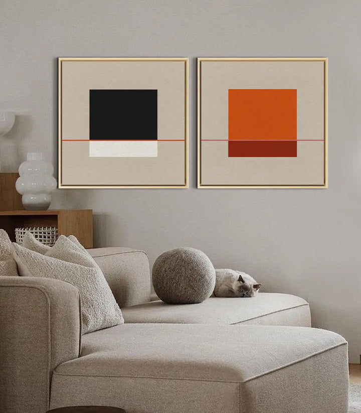 Mise en situation salon moderne, diptyque géométrique Équilibre Linéaire au-dessus canapé beige — Massinart