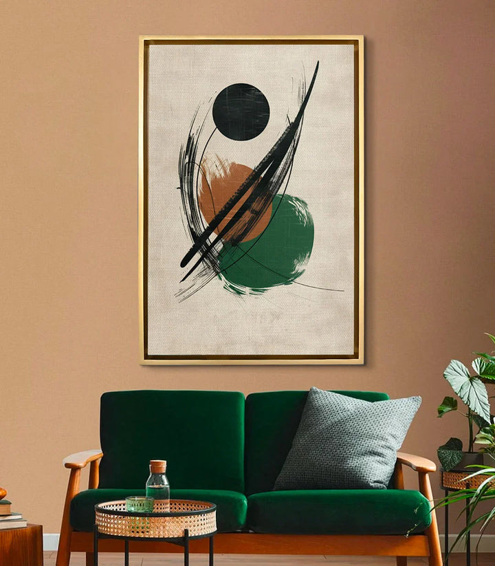 Mise en situation salon moderne - tableau abstrait minimaliste Silent Motion au-dessus canapé vert - Massinart