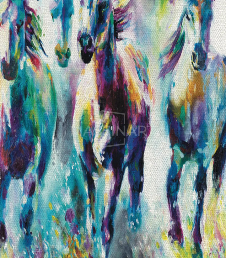 Tableau Wild Horses mise en situation salon moderne canapé bleu Massinart
