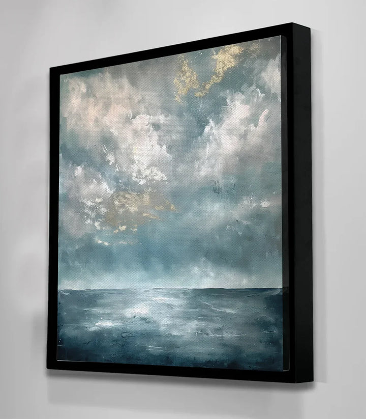 Détail tableau ciel nuageux, tons bleu gris et doré Massinart