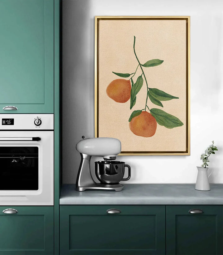 Mise en situation Orange Embrace dans cuisine moderne vert sauge, décoration murale Massinart