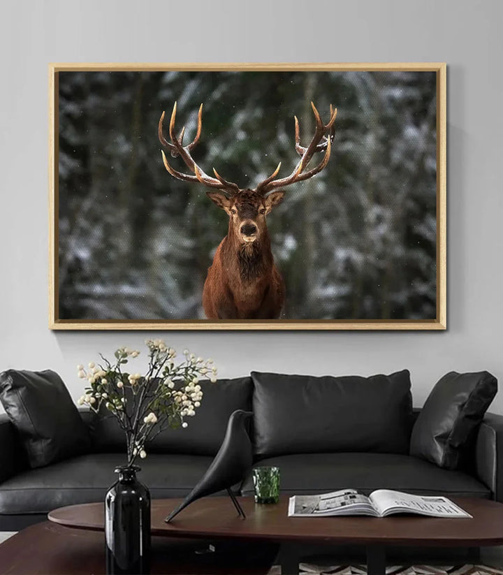 Décoration intérieur contemporain, cerf portrait mural séjour élégant Massinart