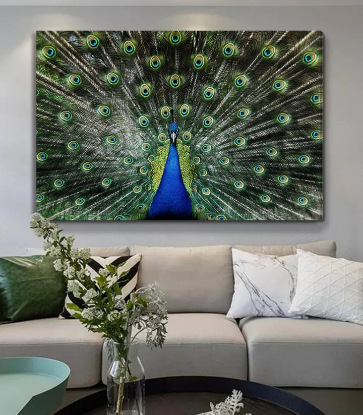 Tableau paon iridescent Massinart — détail plumage vert et bleu