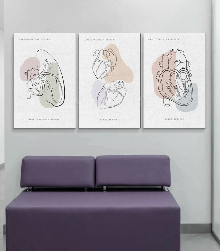 Mise en situation triptyque Heart Anatomy au-dessus canapé mauve dans cabinet médical — Massinart