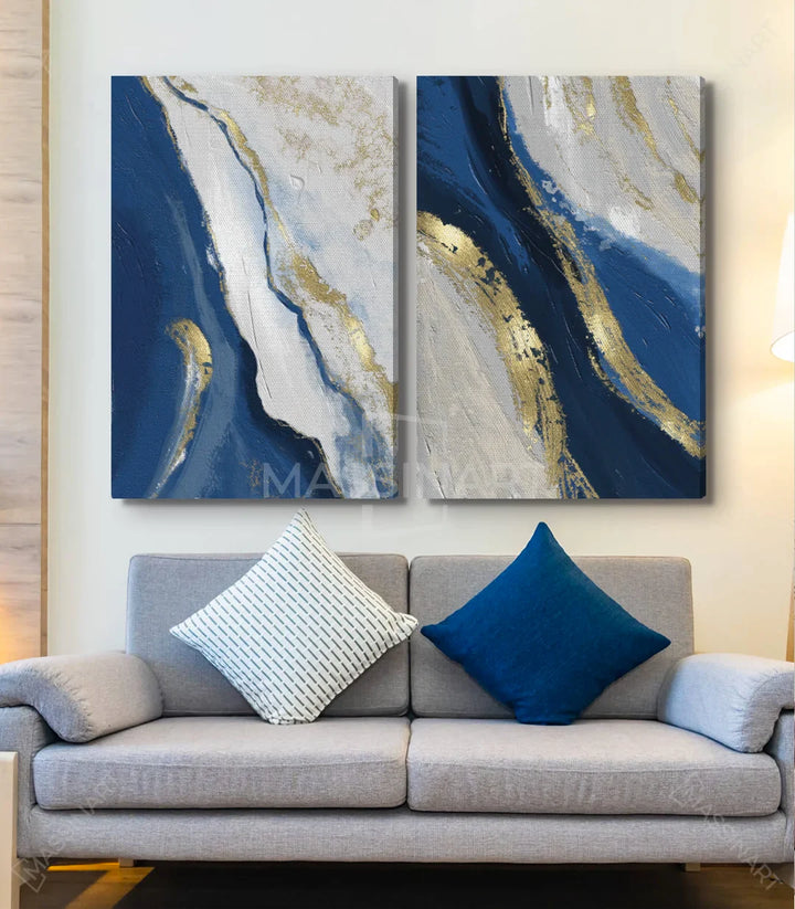 Mise en situation salon moderne avec diptyque Oceans au-dessus du canapé gris