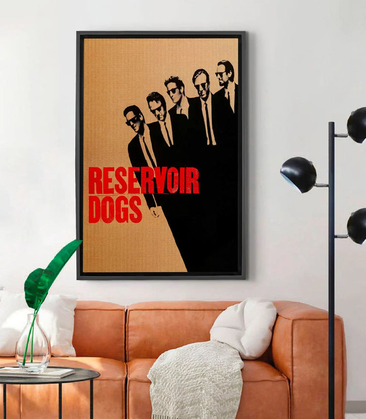 Tableau affiche Reservoir Dogs Massinart — cinq hommes costumes silhouettes noires fond beige texte rouge