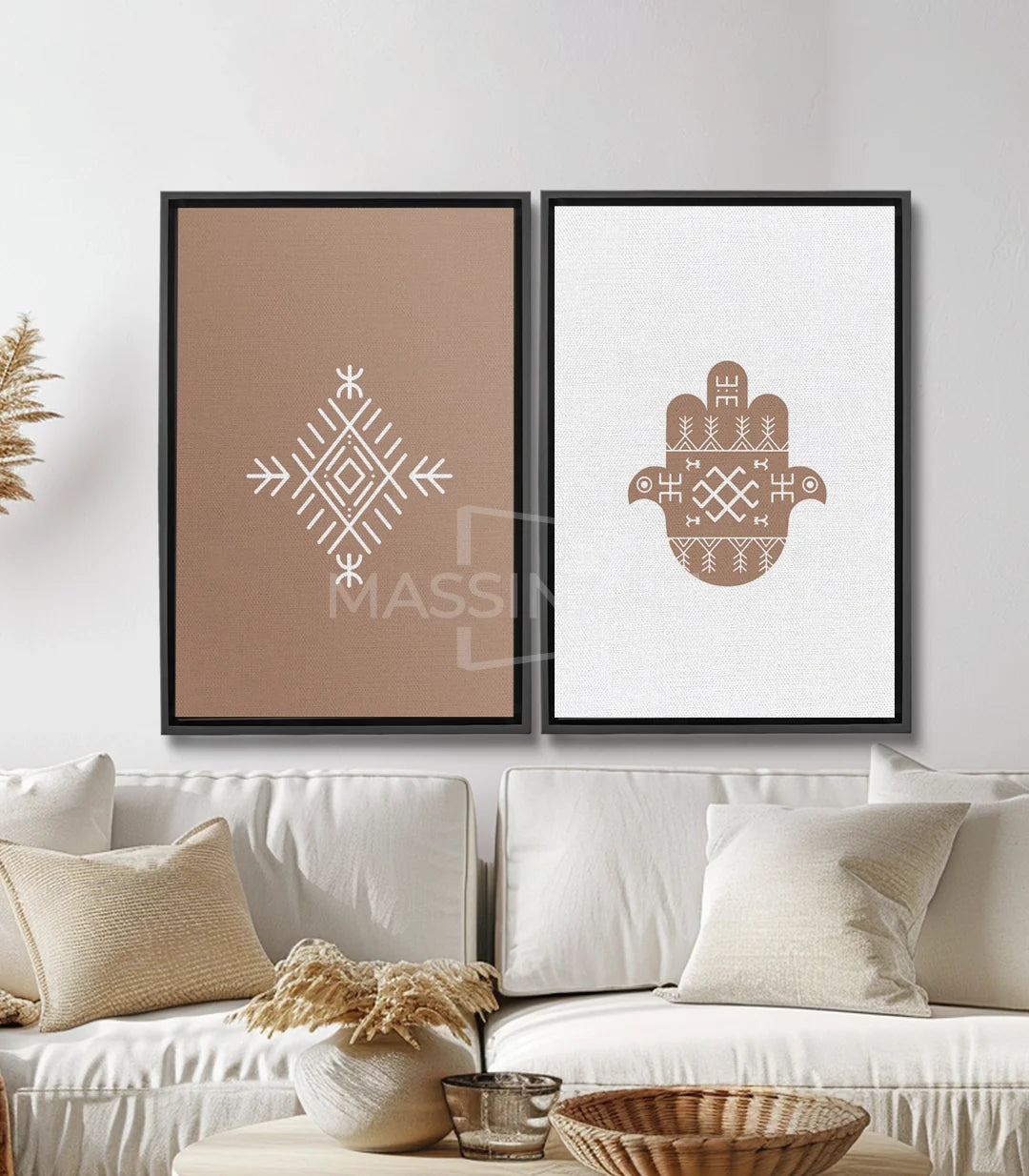 Tableau Amazigh Spirit diptyque — motif géométrique berbère blanc sur fond taupe, Massinart