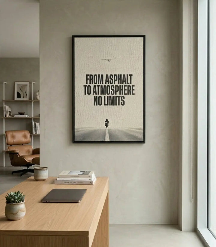 Tableau citation From Asphalt to Atmosphere No Limits minimaliste avec motard sur route infinie, tons beige et noir Massinart