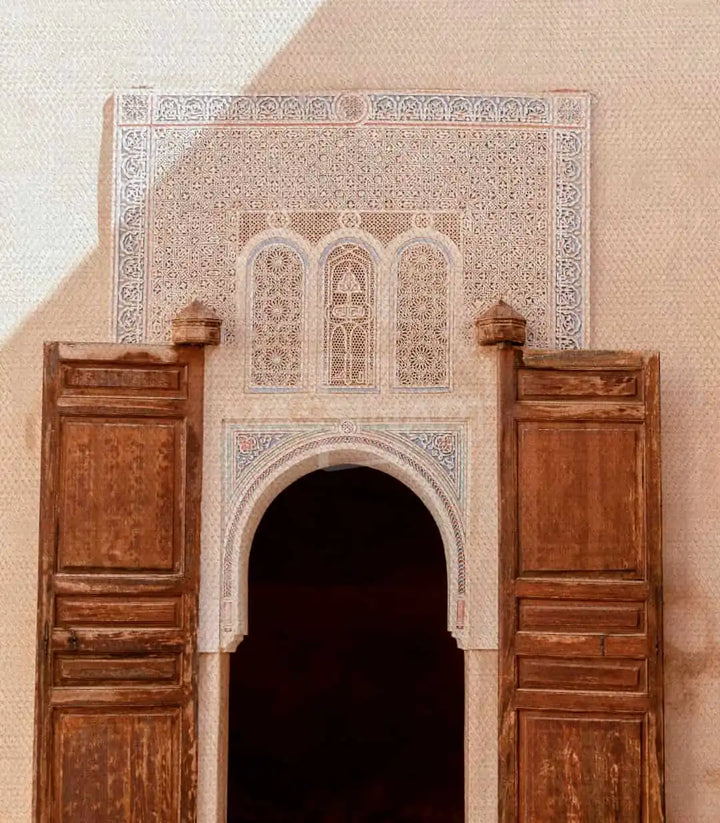 Tableau porte maroc clair-obscur, ambiance orientale en séjour Massinart