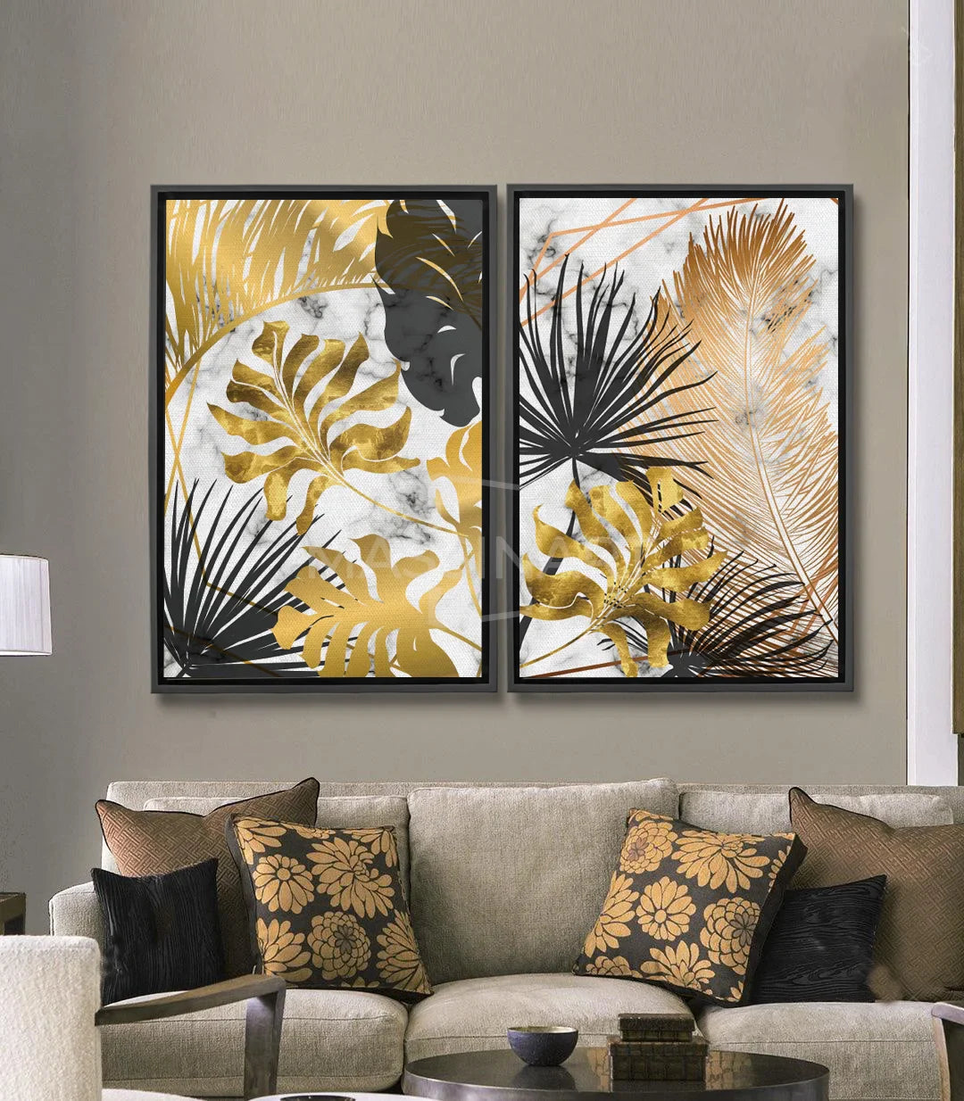Tableau Feuilles tropicales sur Marbre - panneau gauche avec feuilles dorées et noires sur fond marbre, Massinart