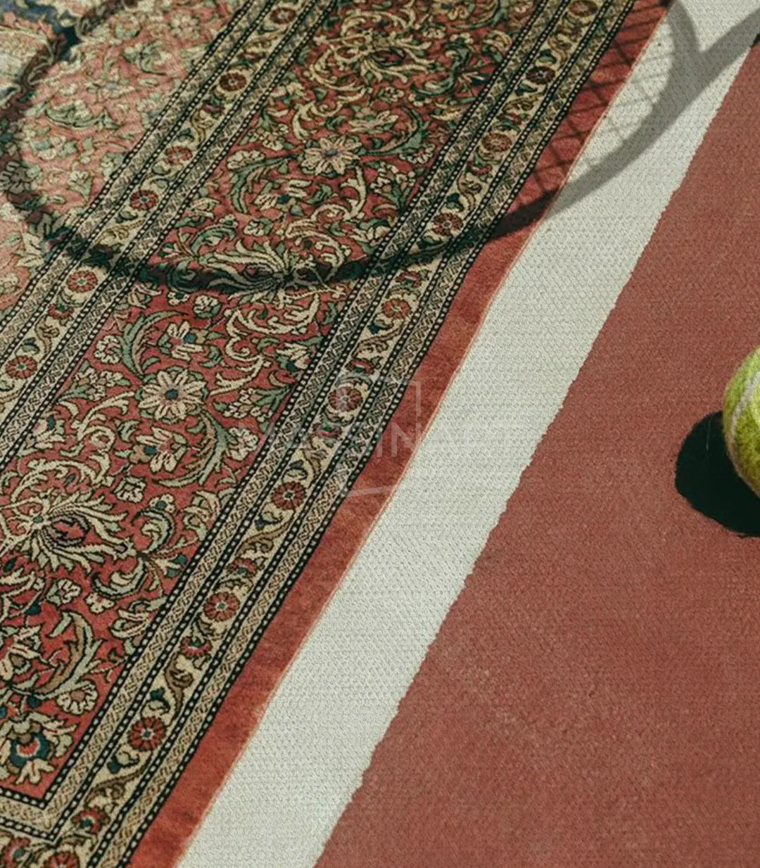 Tableau Tennis Tapis présentation chambre, composition géométrique et colorée, Massinart