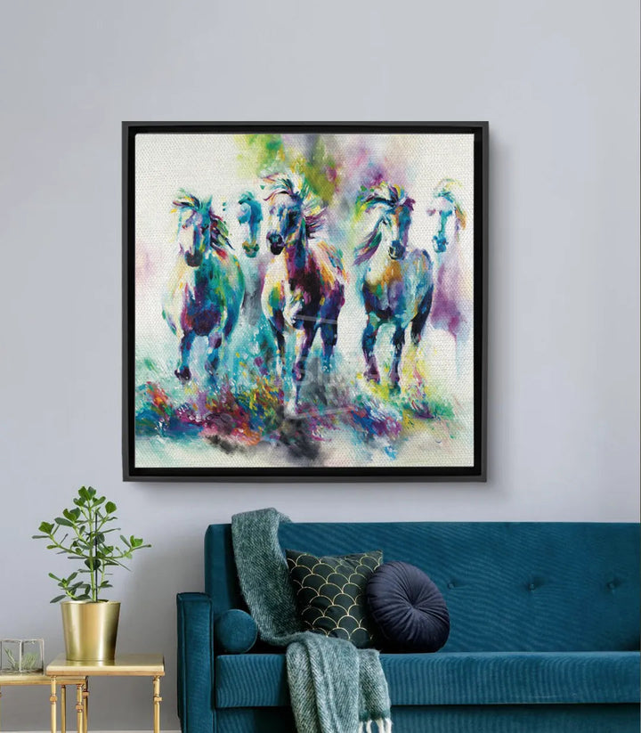 Tableau Wild Horses aquarelle chevaux sauvages bleu vert rose jaune Massinart
