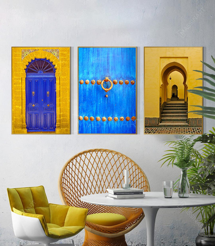 Tableau porte turquoise clous dorés mise en situation salon Massinart